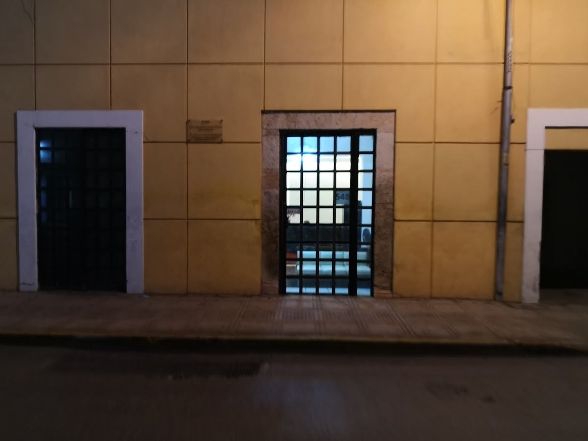 Dr. José D. Cerón E. DERMATÓLOGO, Centro de Mérida