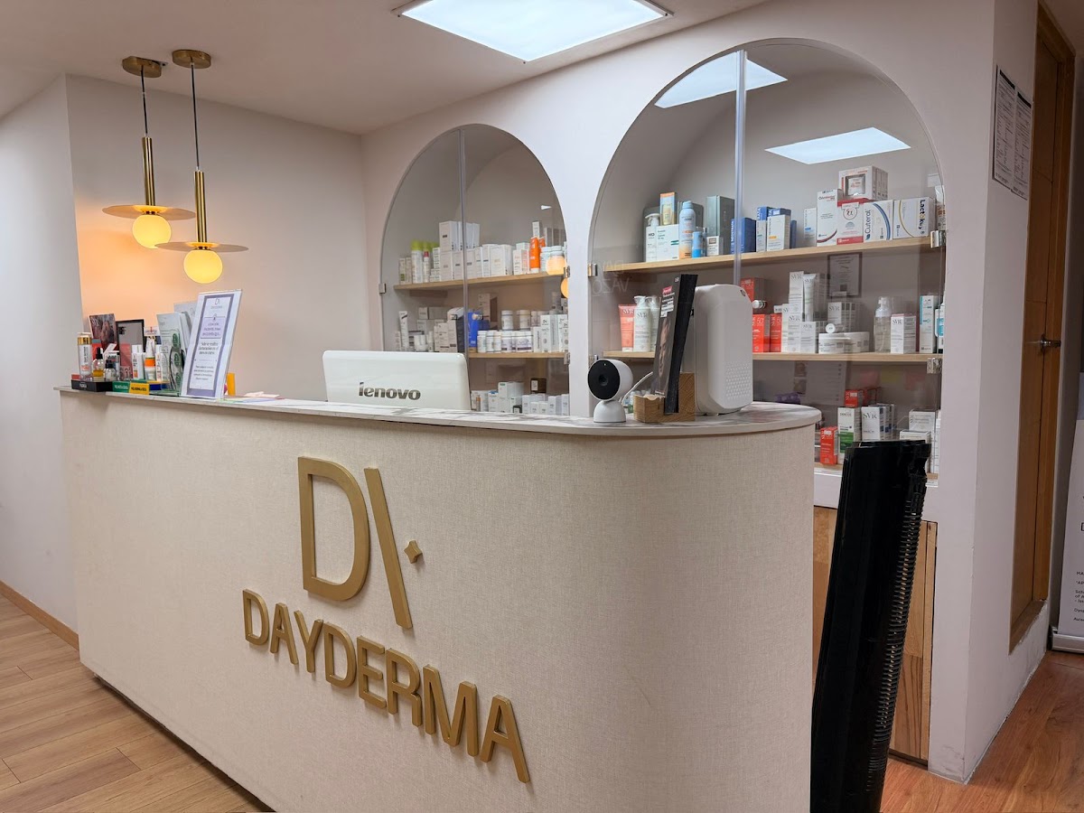 DAYDERMA Centro medico & Dermatológico, Polanco