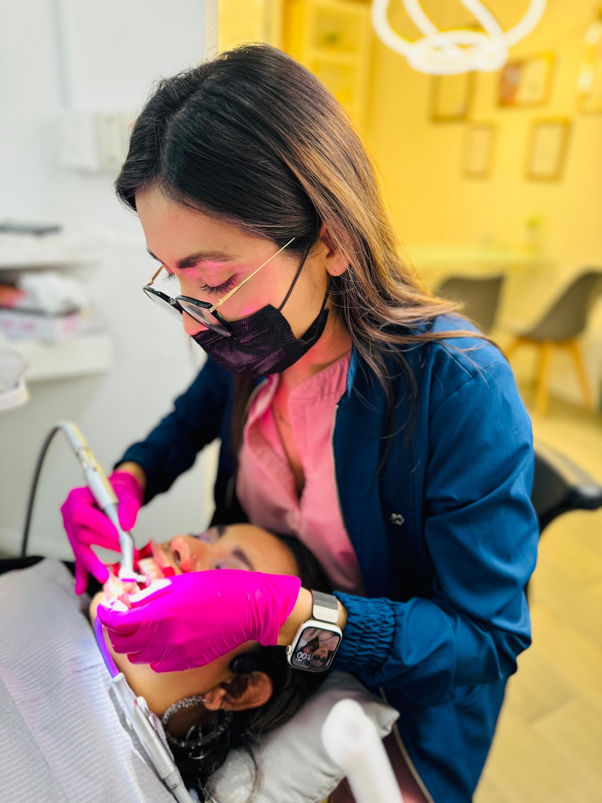 Ortodoncia y Odontologia estética Dra. Vanessa Rivera, Otras zonas