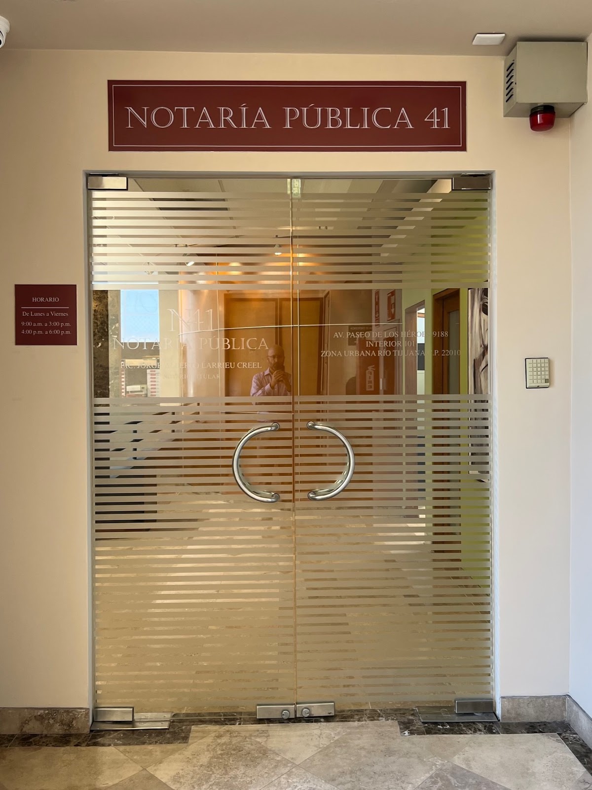 Notaría 41, Zona Río
