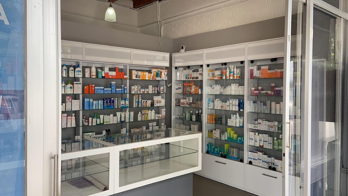 Farmacia Dermica Sucursal Jurica, Jurica