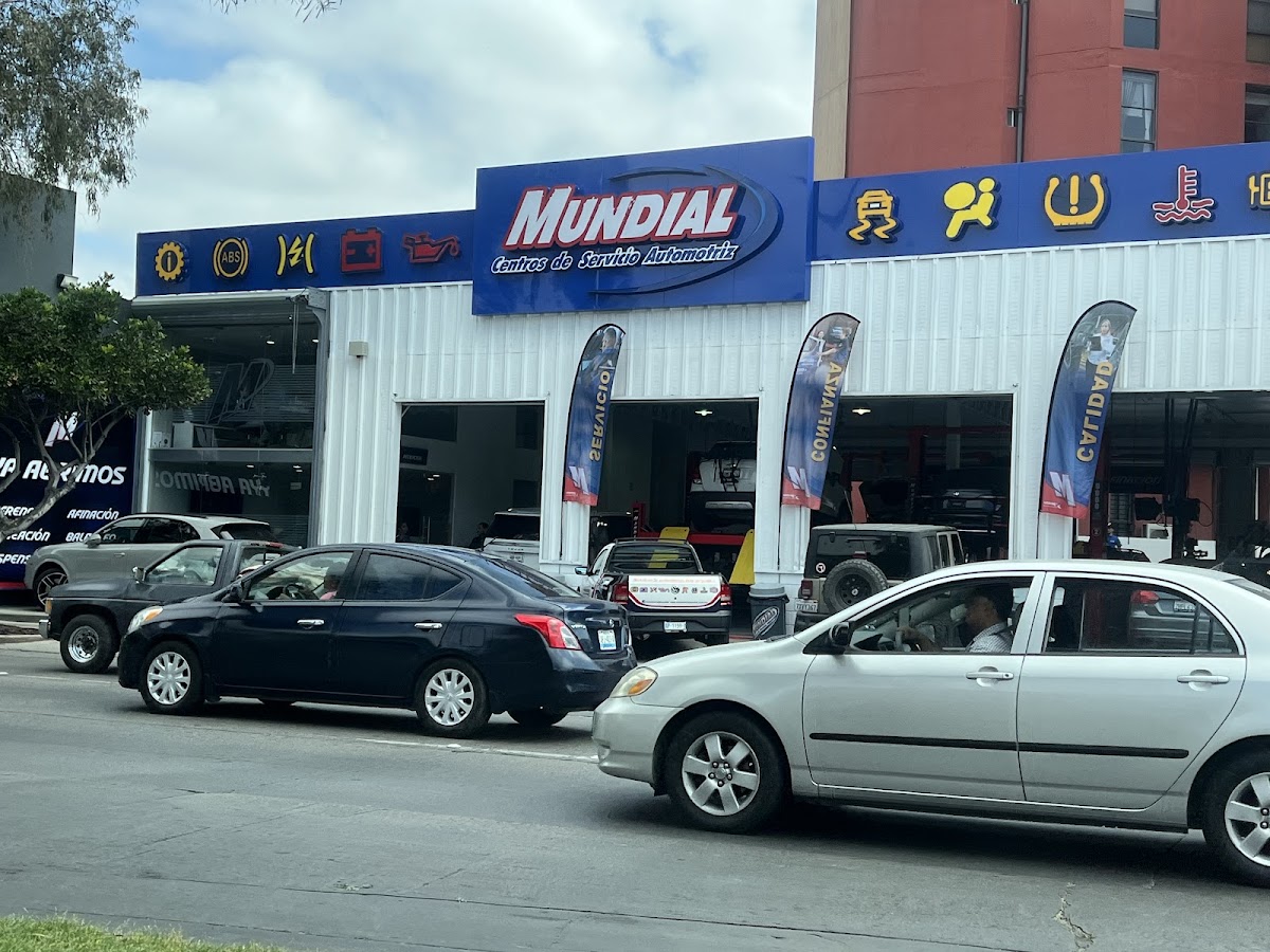Mundial Centros de Servicio Automotriz Zona Río, Zona Río