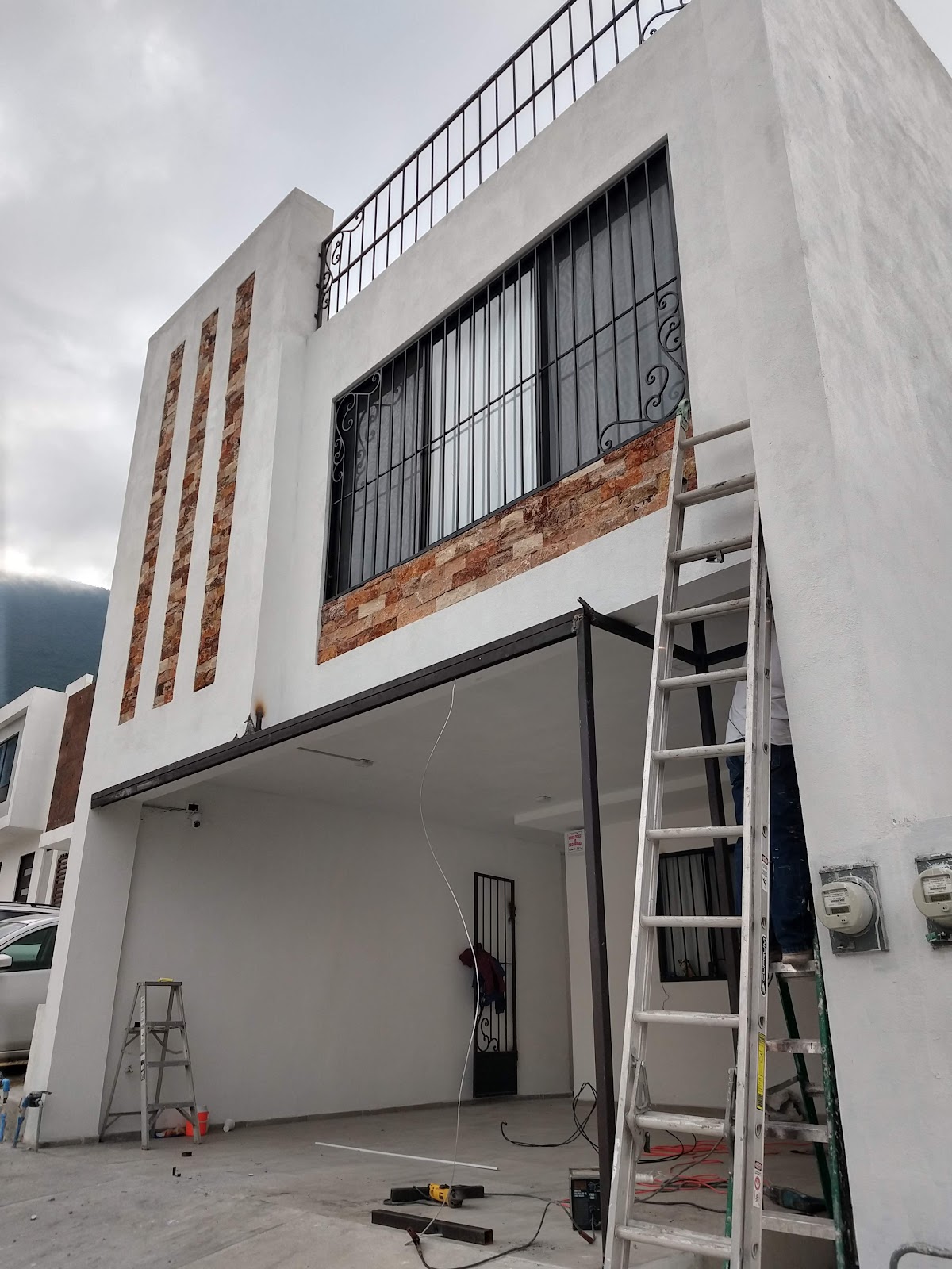 Mantenimientos Poniente (Plomero, Electricista, Herrería, Pintura), Otras zonas