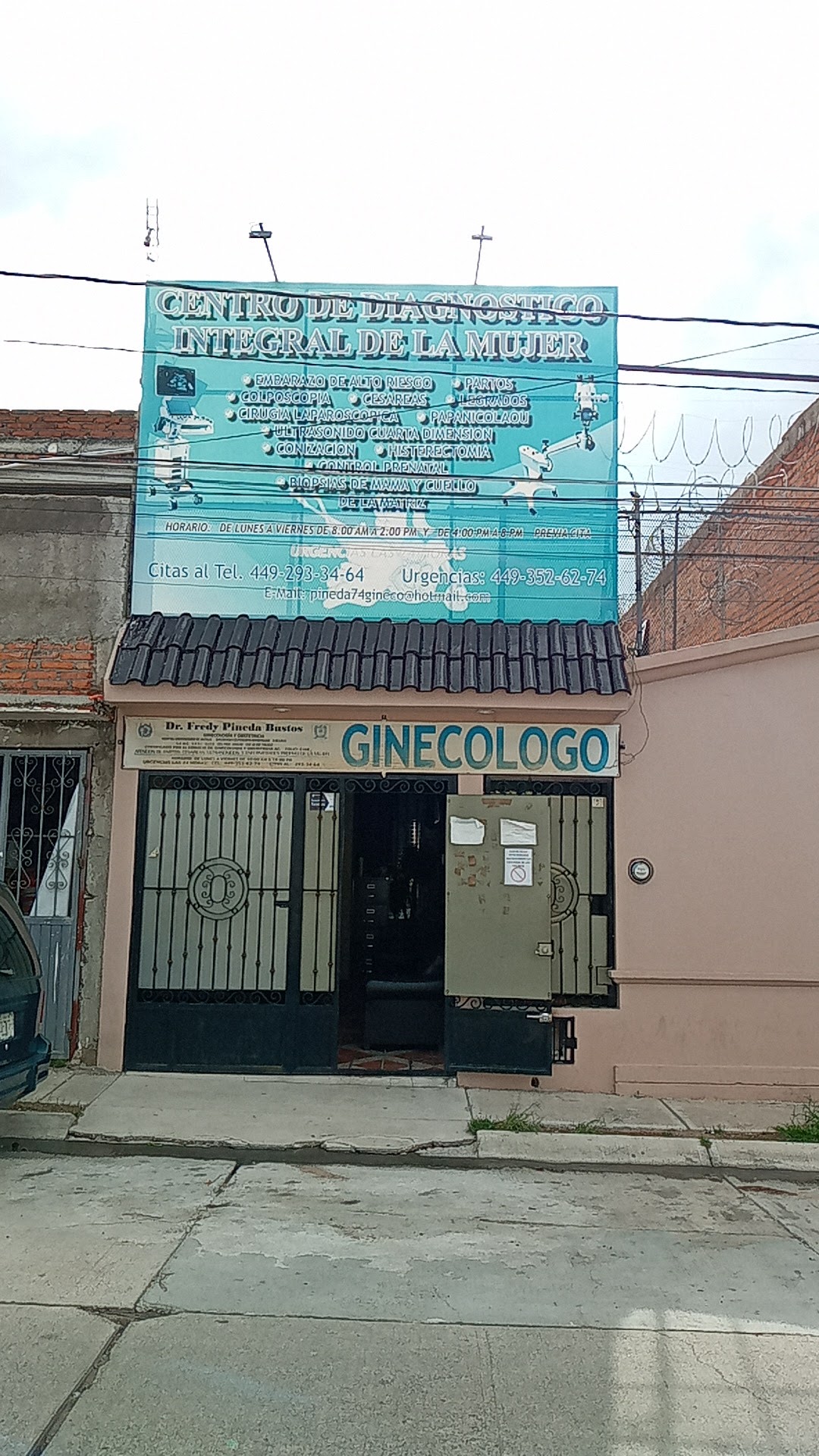 Ginecólogo Fredy Pineda Bustos, Sur