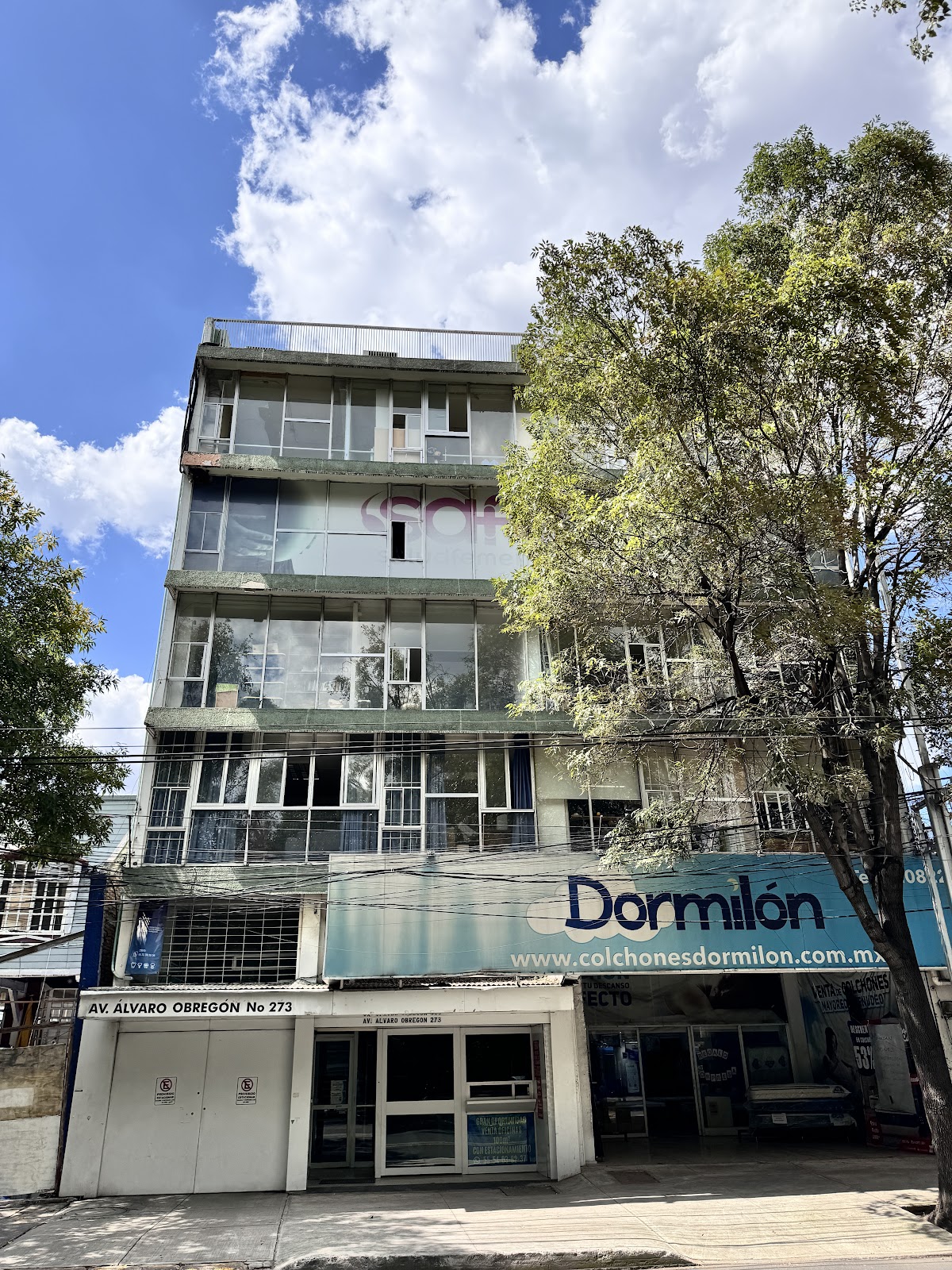 Ginecólogo Dr. Eduardo Carmona, Roma
