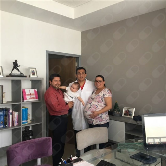 Dr. Arturo Simont Zeron, Ginecólogo, Otras zonas