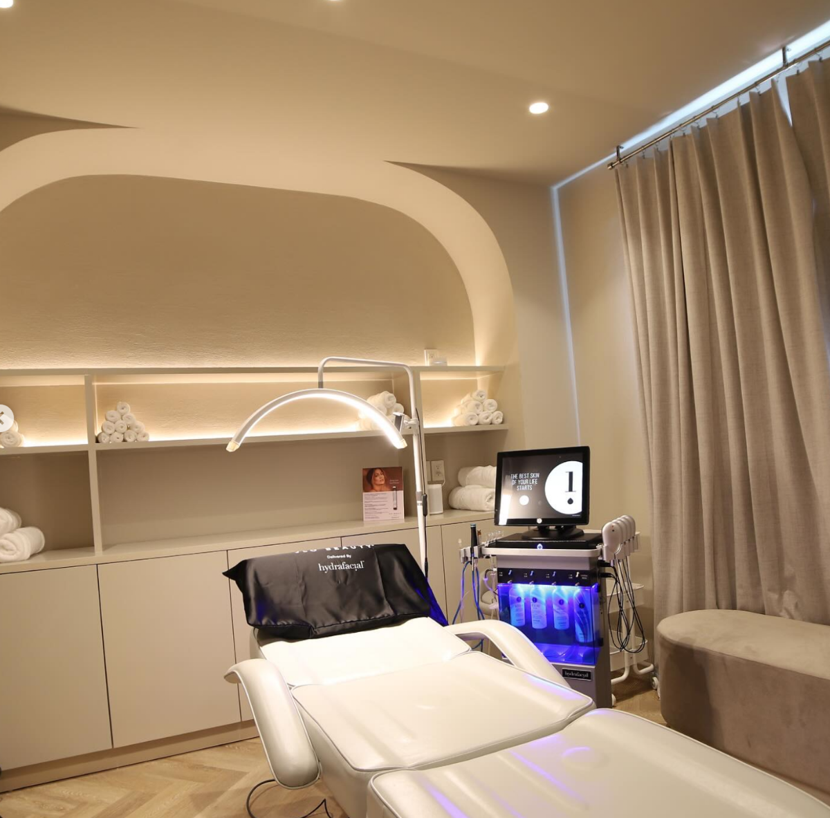 Skin One Clinics, Providencia