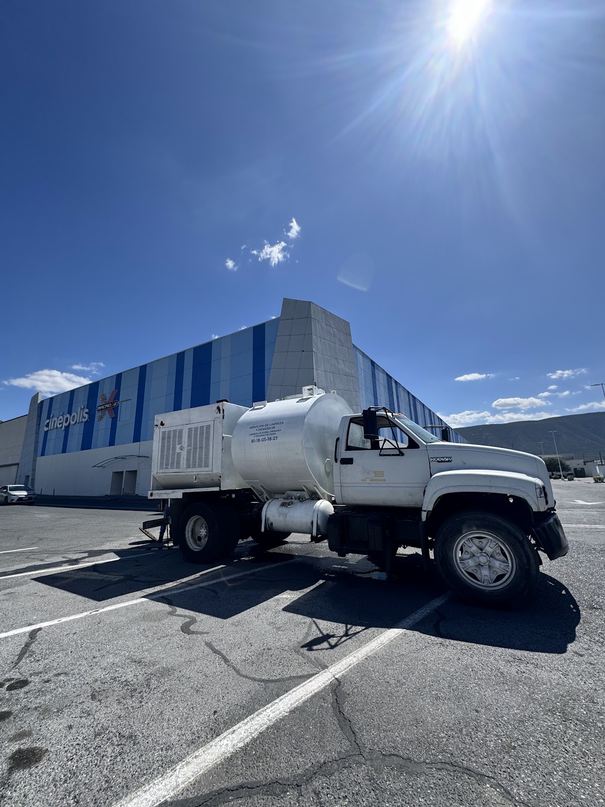 Desazolves Soluciones en Drenajes, Centro de Monterrey