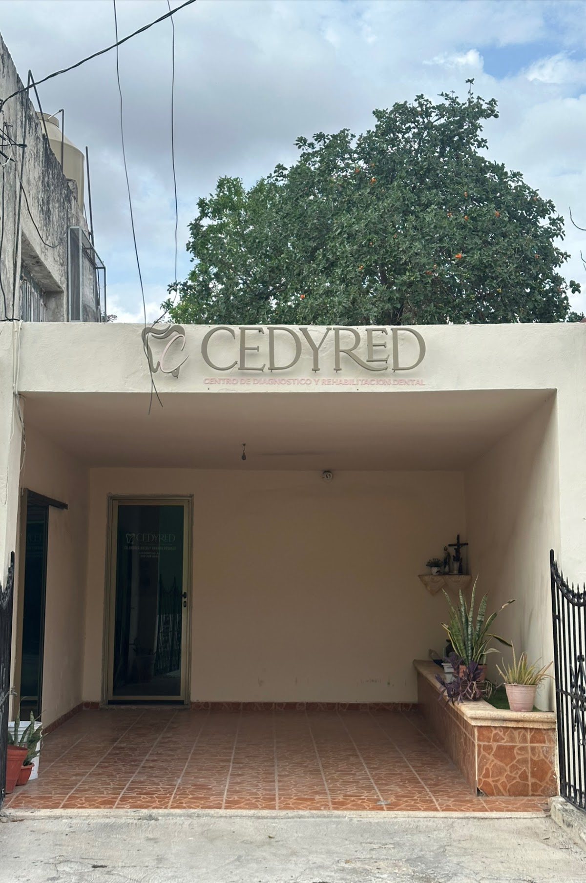Consultorio Dental Cedyred, Centro de Mérida