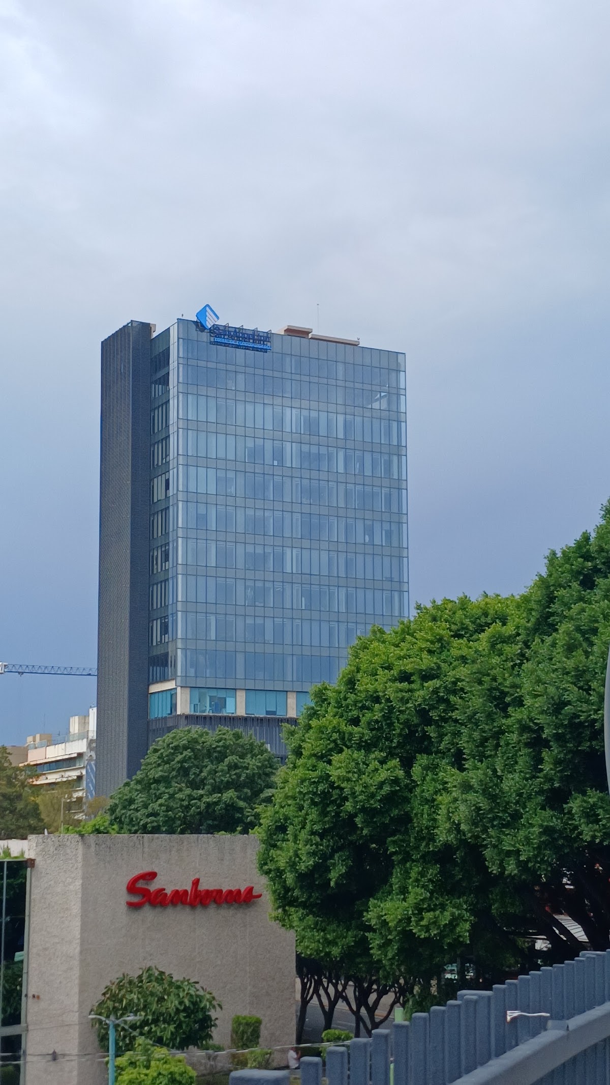 Torre de Especialidades San Ángel Inn Acora del Valle, Otras zonas