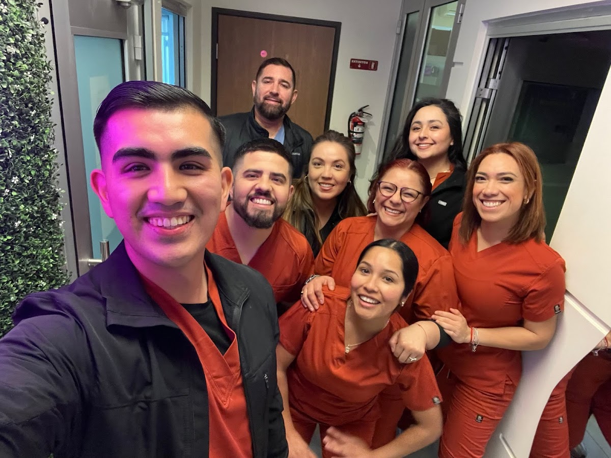 Advanced Dental Clinic, Zona Río