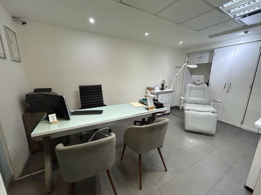 Dra. Belén Suárez Frías, Dermatólogo, Polanco