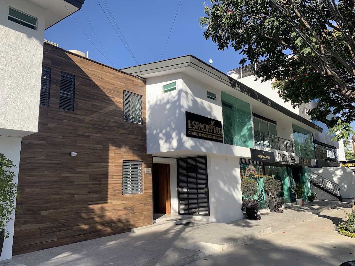 Espacio Luz Providencia, Providencia