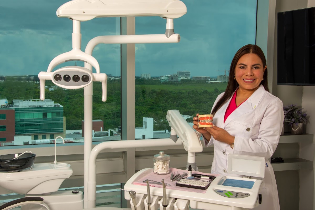 Ortodoncia Biológica y Estética Dental, Zona Hotelera