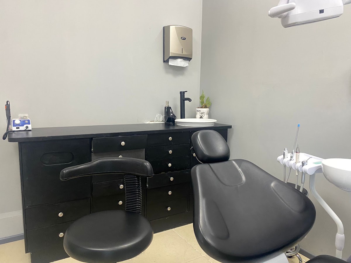 Implant&Design Solutions by Dr Hernández, Otras zonas