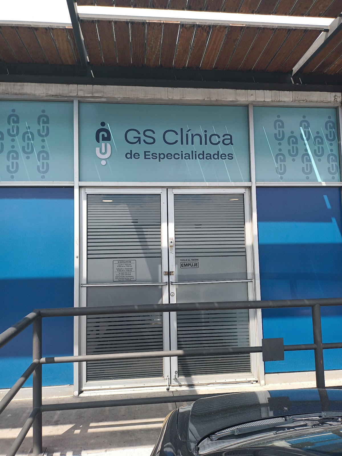 Clinica de Especialidades Medicas by Gabriela Sanz, Otay