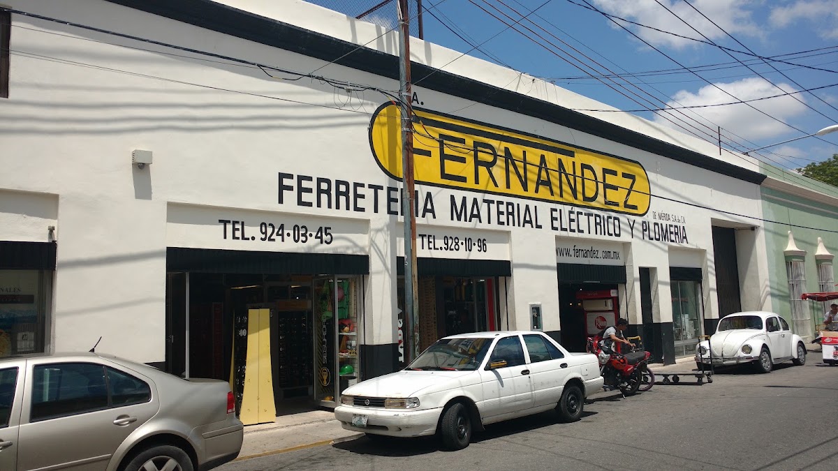 Compañía Fernández, Centro de Mérida