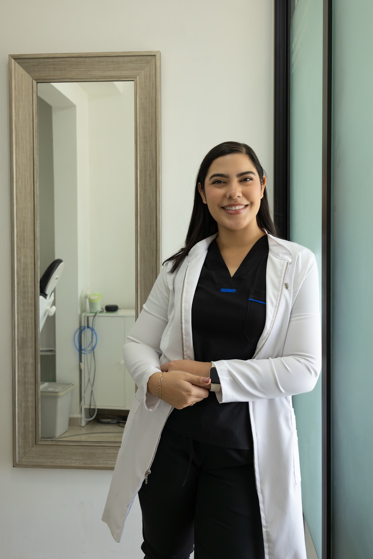 Dentista Mafer Romero, Altabrisa