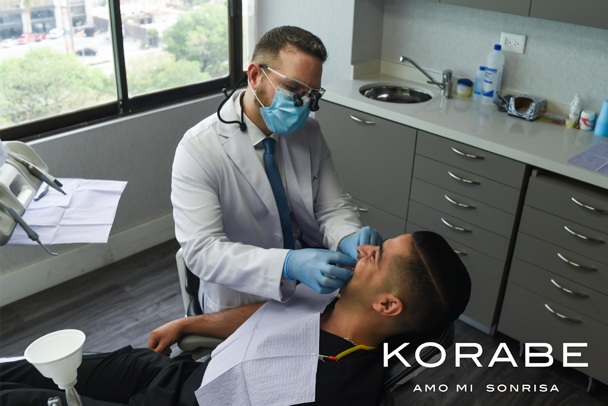 KORABE | Dr. Benavides - Carillas Dentales de Porcelana & Dentistas Estéticos…, San Pedro Garza García