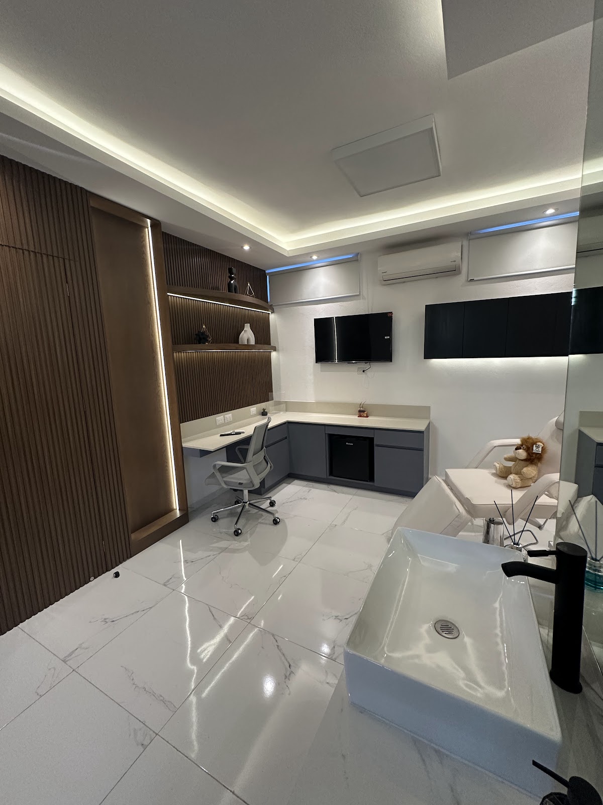 Skineal- Health Skin Clinic, Otras zonas