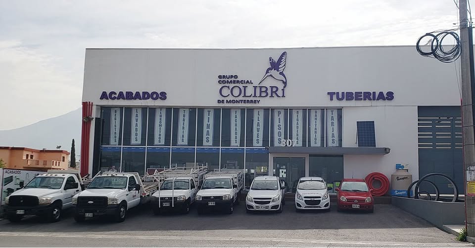 Comercial Colibrí De Monterrey, Cumbres