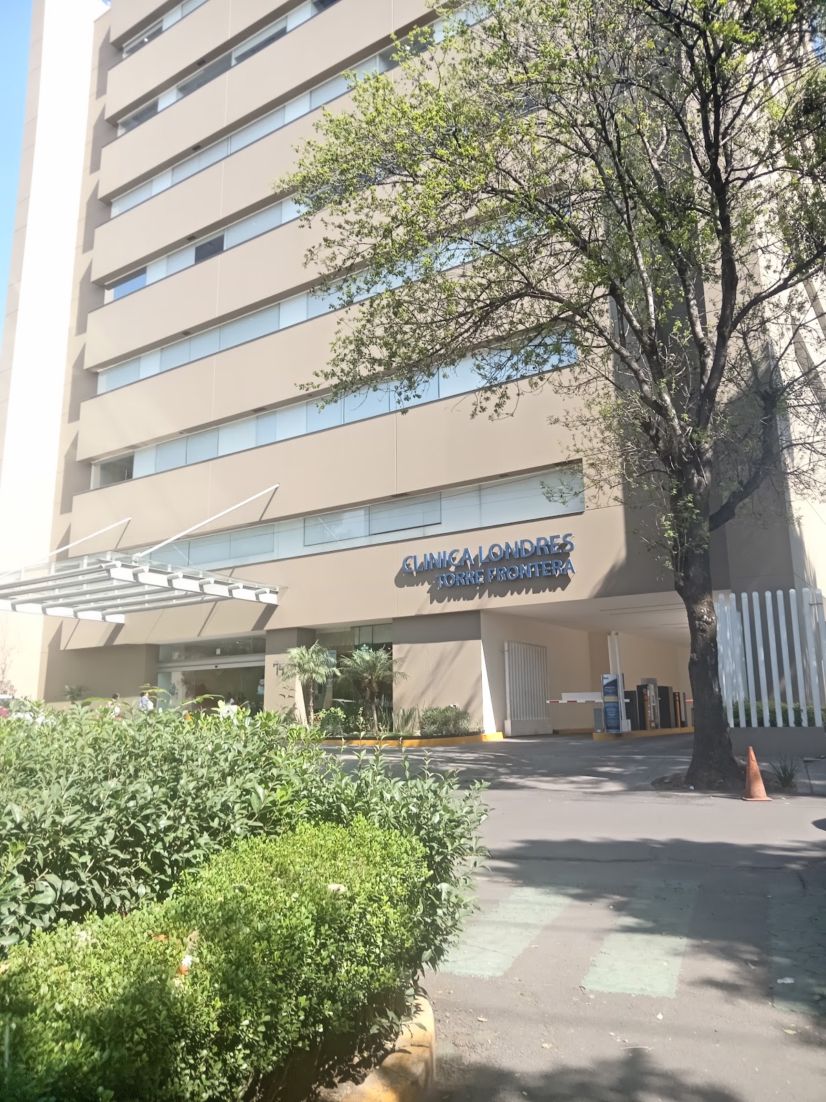 Clínica de Ginecología ZENA, Roma