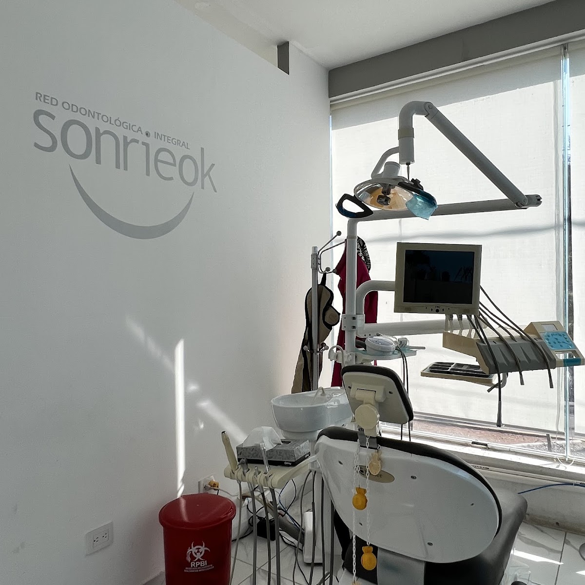 Sonrieok Red Odontologica (Sucursal Norte), Sur