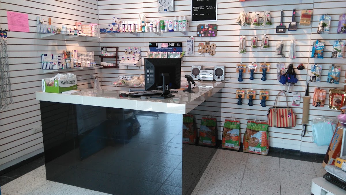 Hospital Veterinario Montejo, Otras zonas