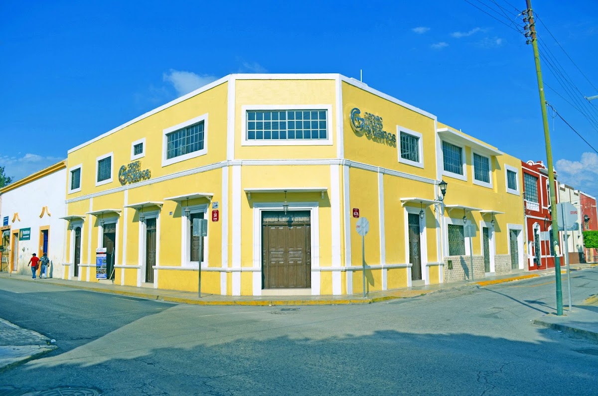 Centro Médico Galenos, Centro de Mérida