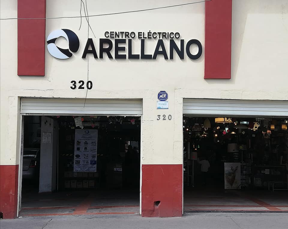 Centro Electrico Arellano, Centro de León
