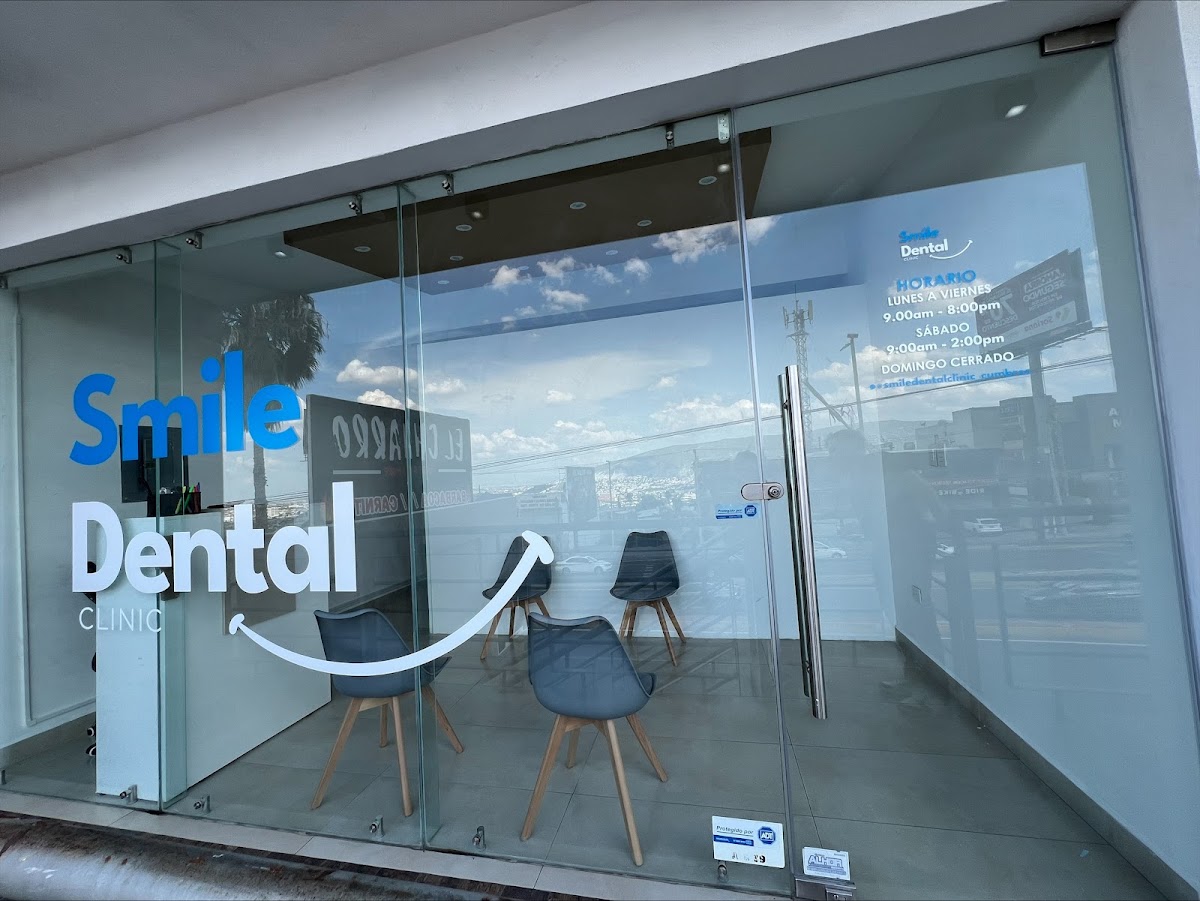 Smile Dental Clinic, Cumbres