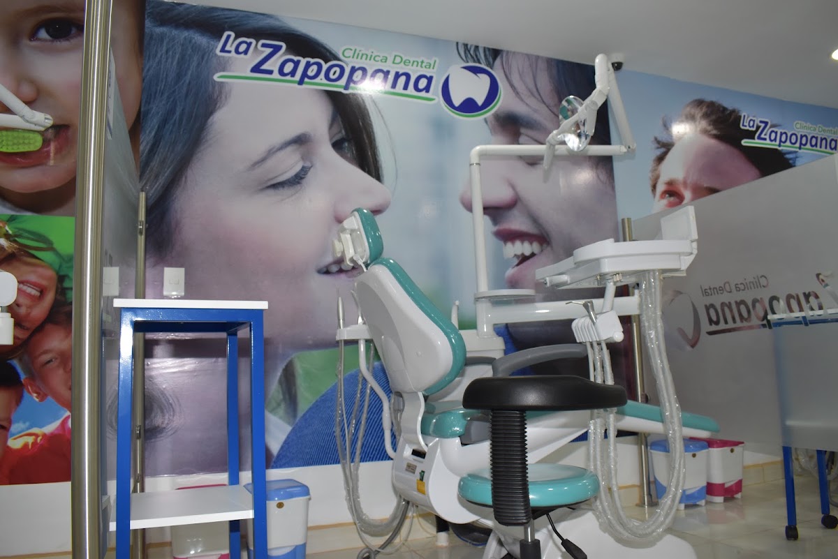 Clínica Dental la Zapopana (Sucursal La Cima), Zapopan