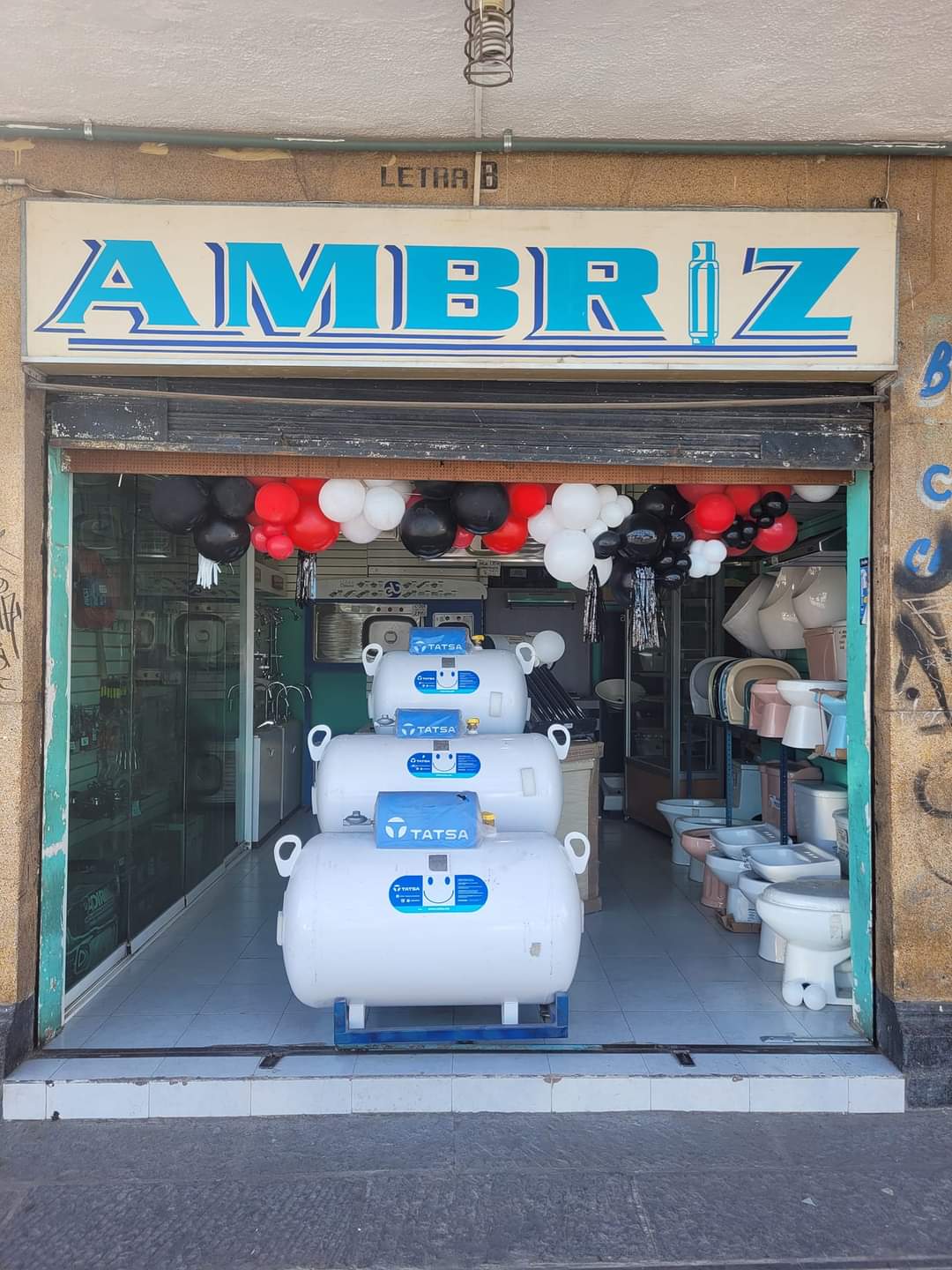 Ferre Gas Ambriz Centro, Centro Histórico