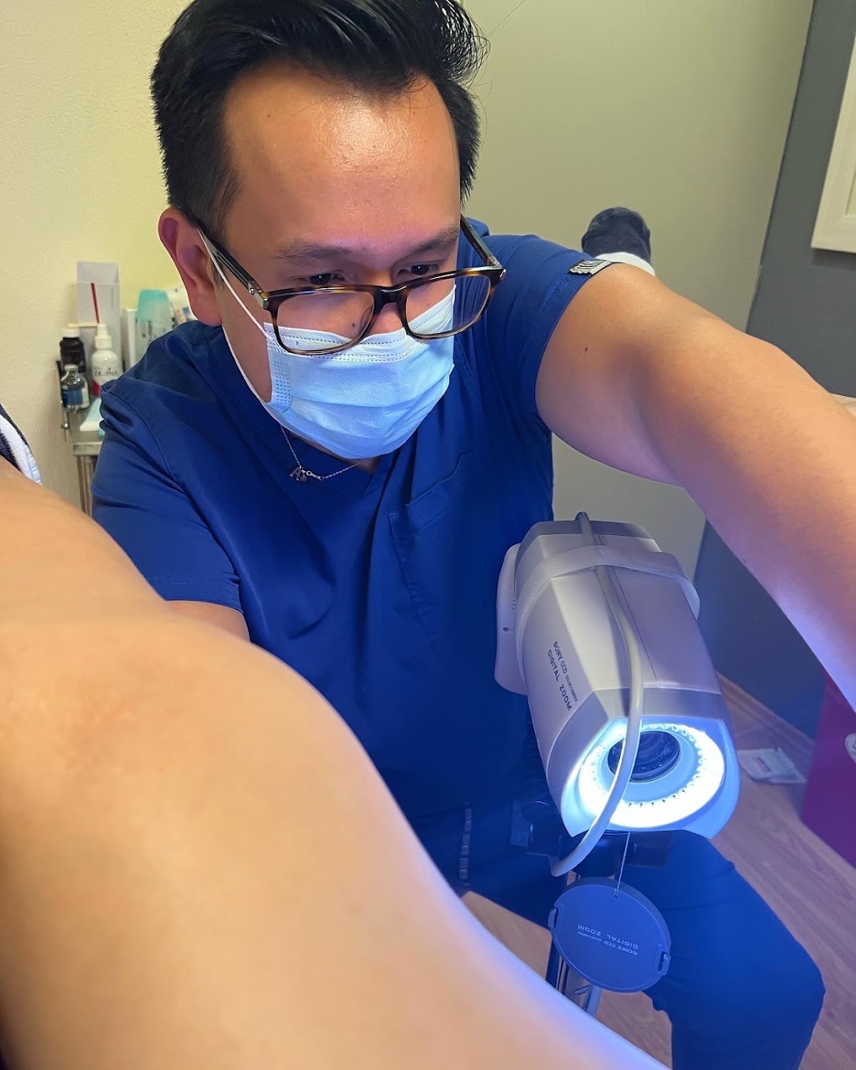 Dr Alan Arvizu, Condesa