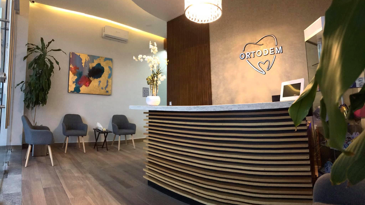 Ortodem Clínica Dental Especializada - Centro Sur, Centro Histórico