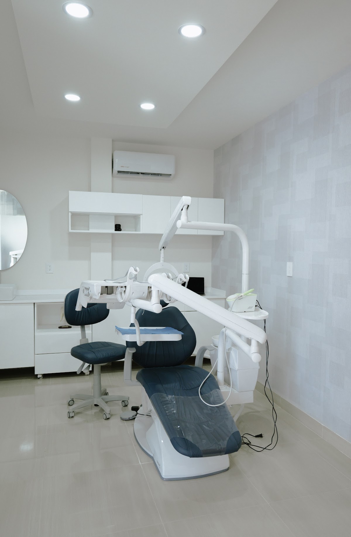 Clínica Médica y Dental Miracle, Otras zonas