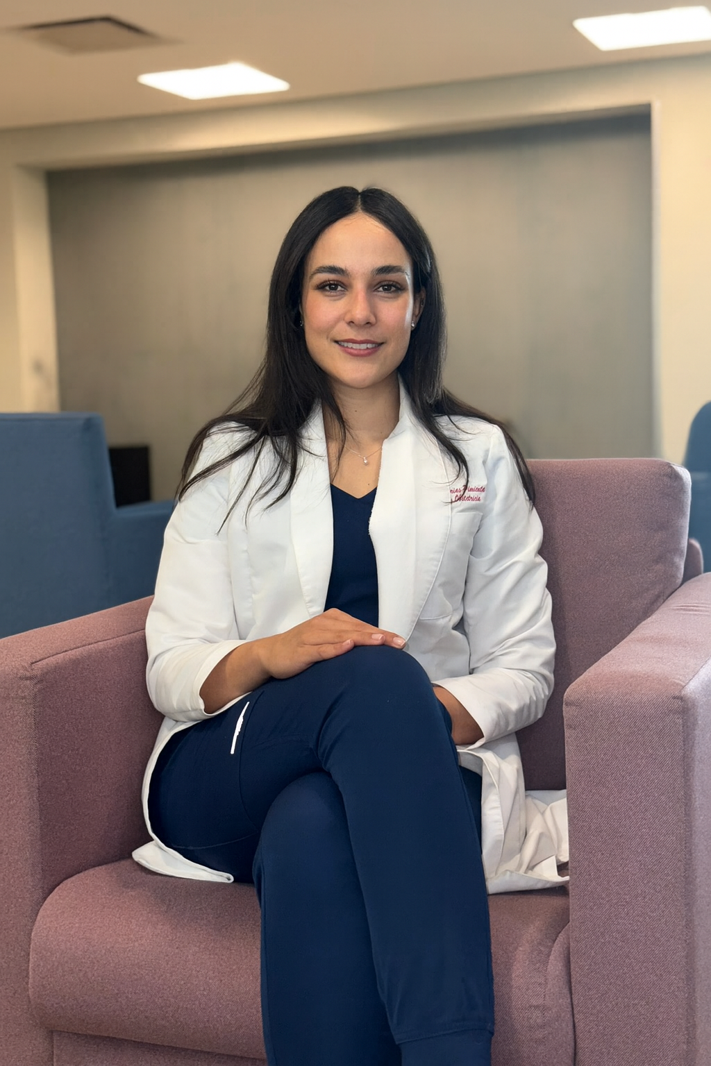 Dra. Andrea Arias Pimienta | Ginecología y Obstetricia, Providencia