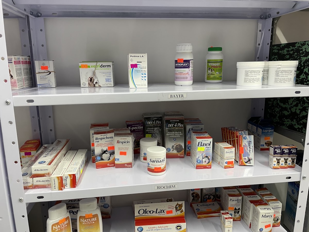 Farmacia Veterinaria San Bernardo, Juriquilla