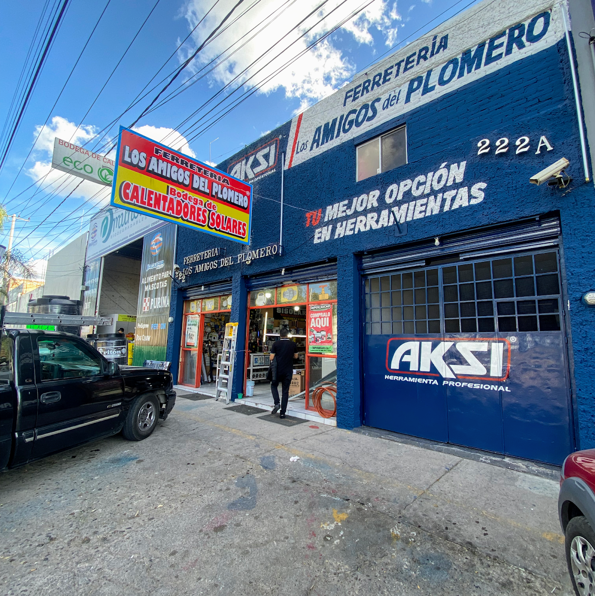 Ferretería Los Amigos del Plomero, Sur