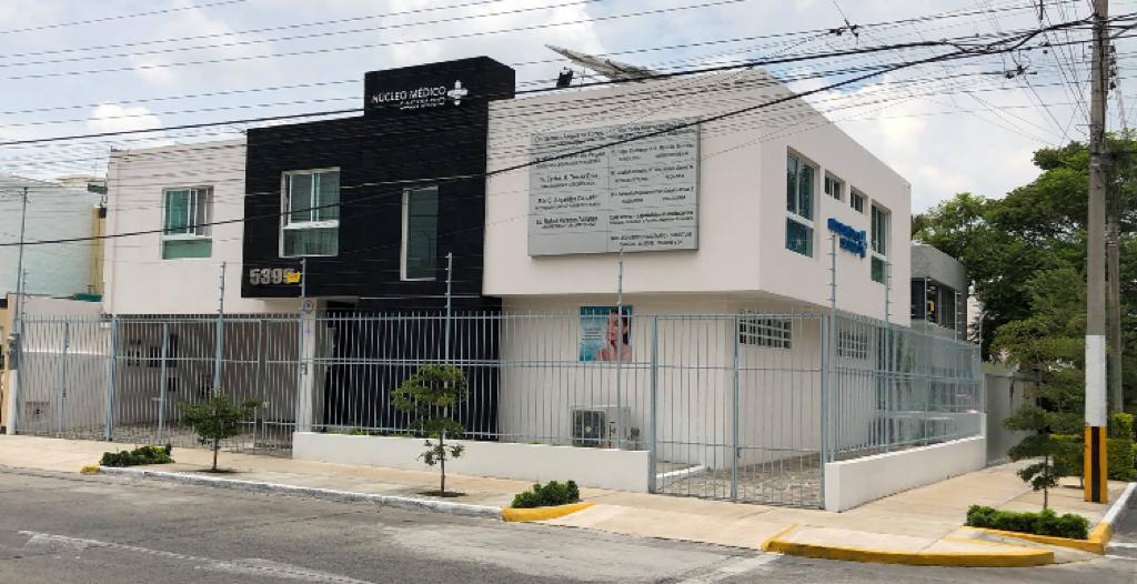 Dra. Yadira Minerva Martínez Ortiz, Dermatólogo, Zapopan