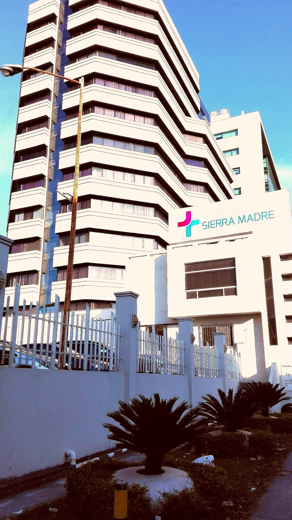 Centro Médico Hidalgo, Centro de Monterrey
