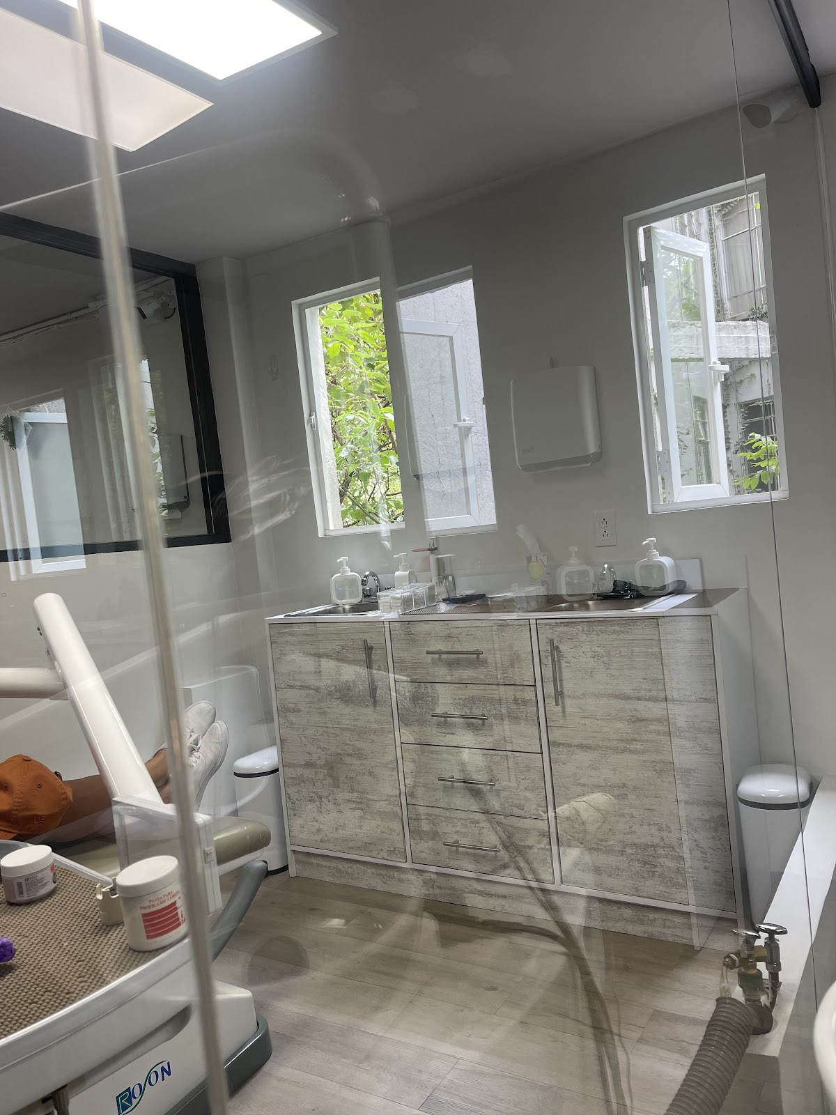 Clínica Dental AmsterDent, Condesa