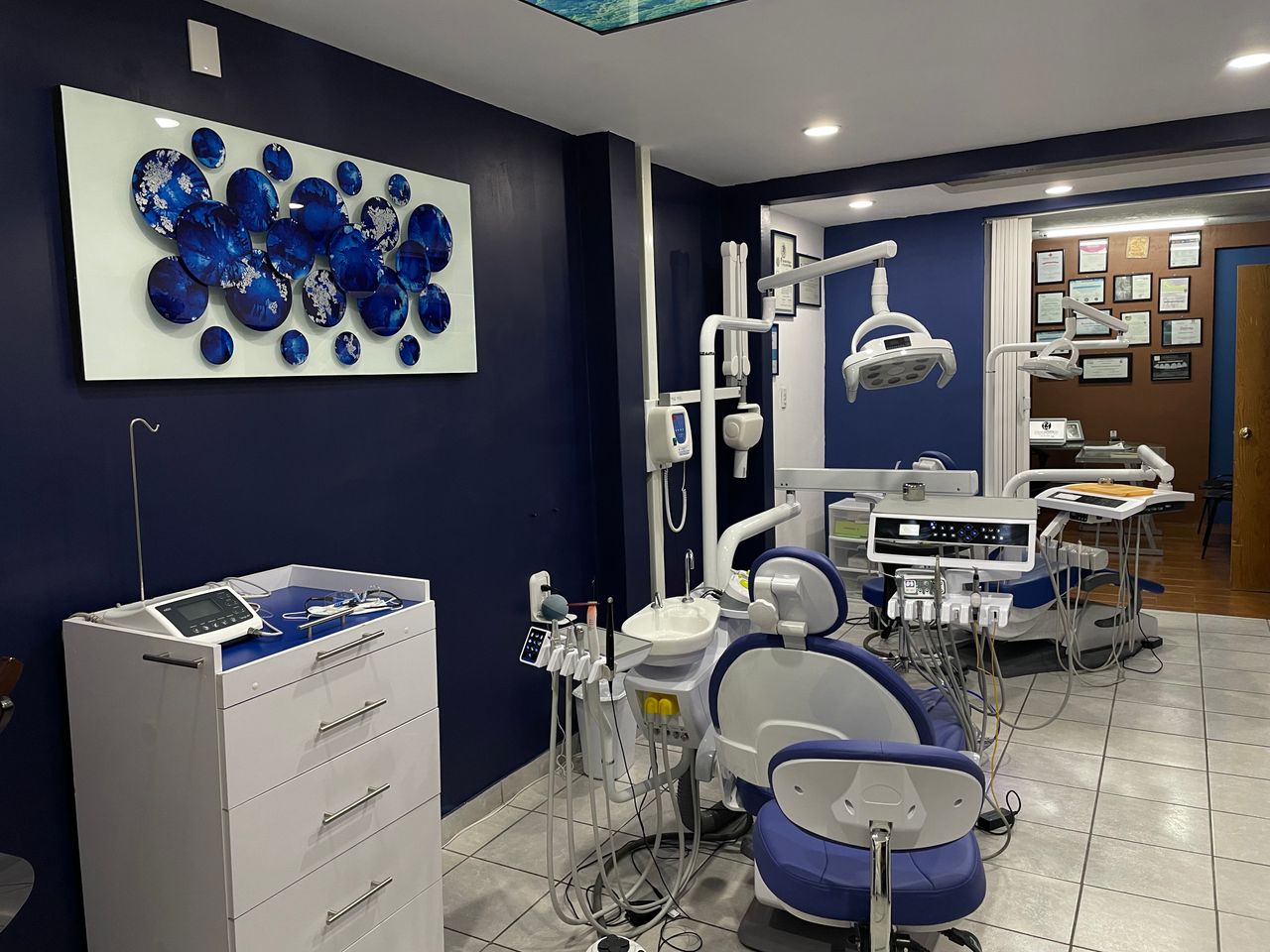 Clinica Dental Dr. Bernardo Moreno & Co., MORELIA
