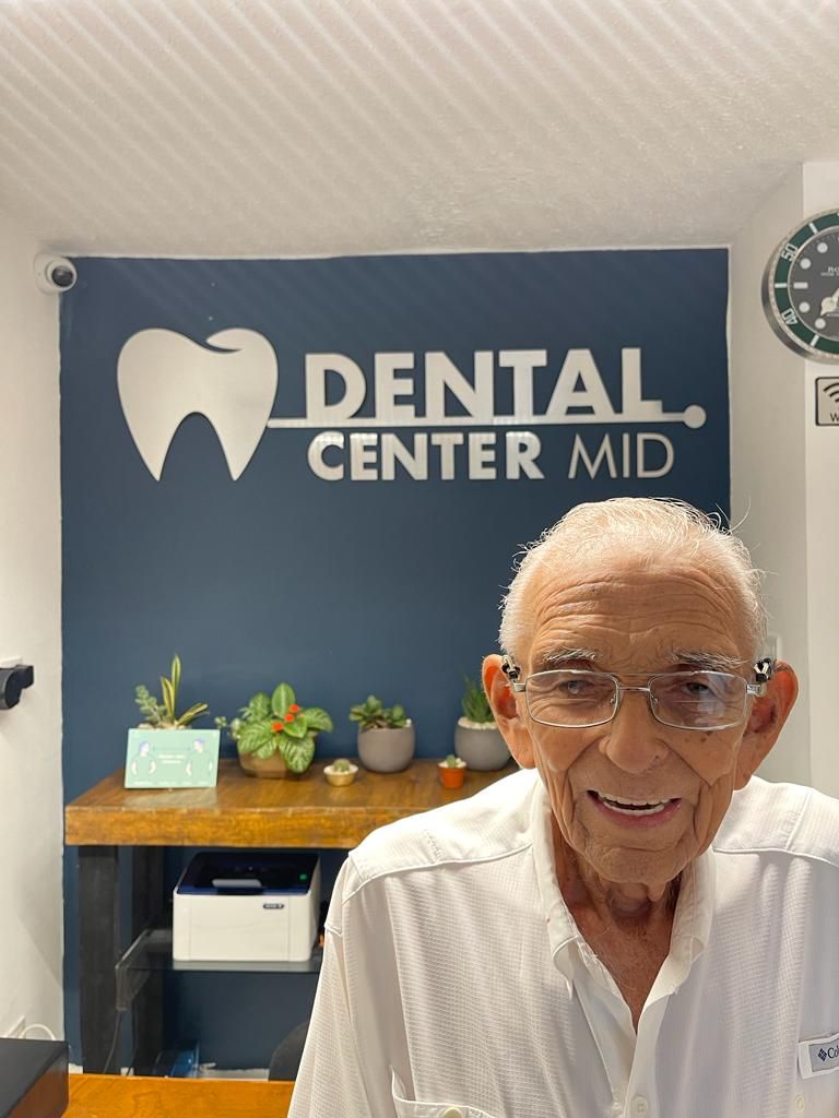 Dr. Leopoldo Vermont Alonzo, MERIDA